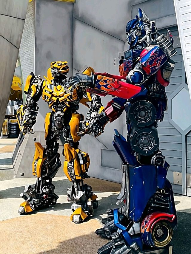 Cybertron comes alive at Universal Studios Singapore!