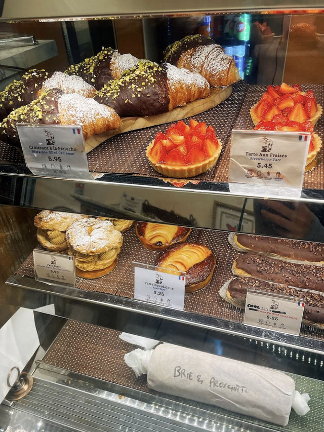 🥐크로와상 종류만 해도 어마어마한 런던의 프렌치 빵 맛집