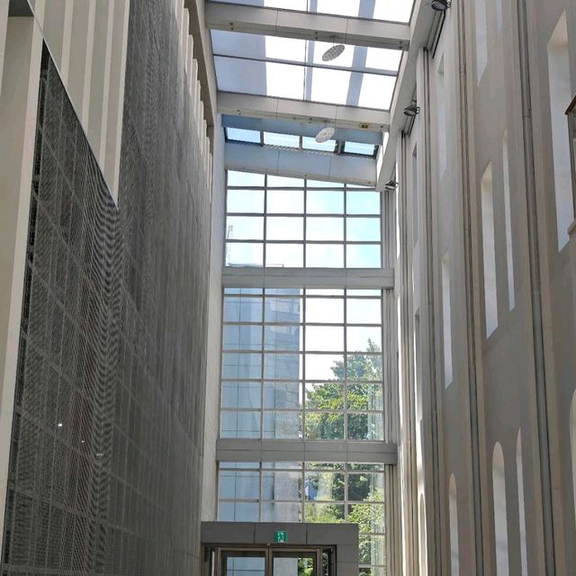 Seoul Museum of Art (SeMA)