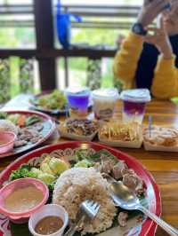บ้านแว คาเฟ่