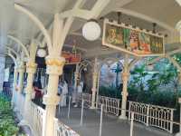 ชมการแสดง Disney’s Storybook Theater
