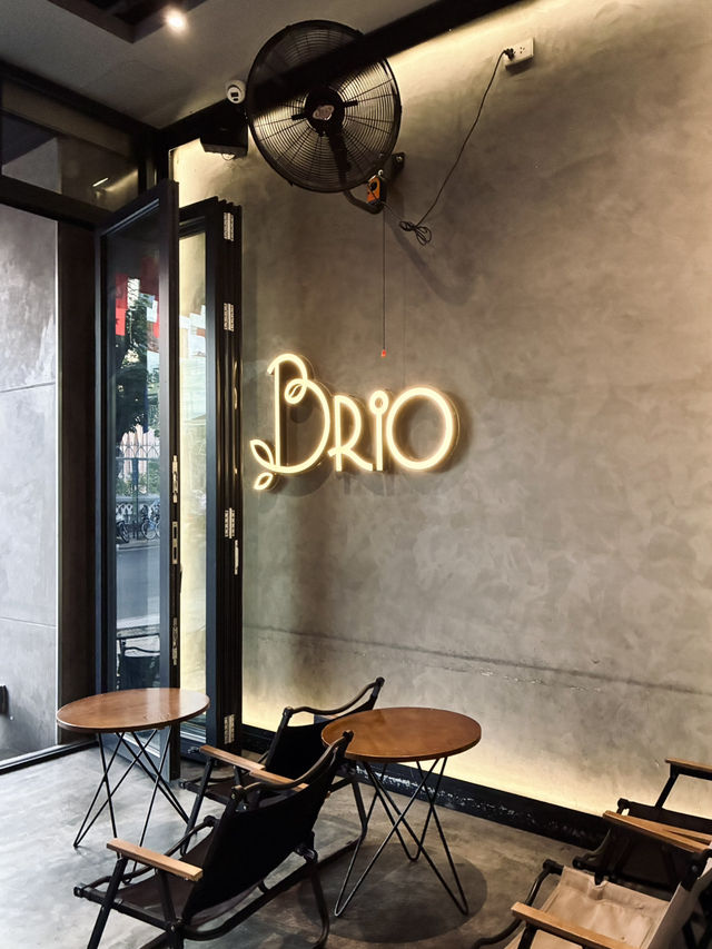BRIO Mart & Coffee
