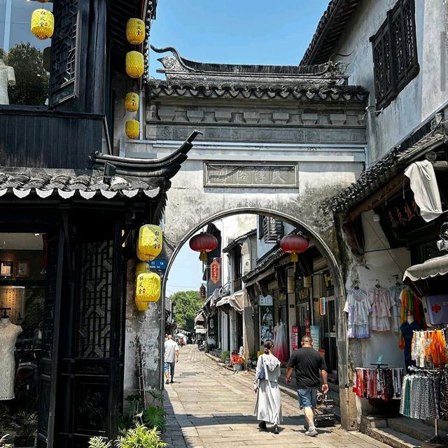 Tongli Water Town (Jiangsu)