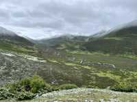 🌄 Moya Sacred Land 木雅圣地: Where Clouds Kiss the Earth