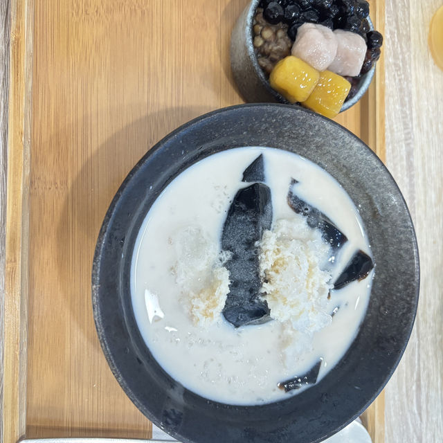 cp值超高的店➡️轉角冰