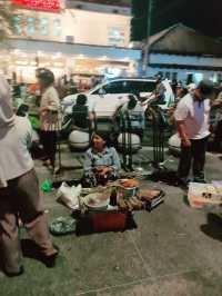 Malioboro Street, Jogjakarta: A Street-Level Feast of Culture and Charcoal