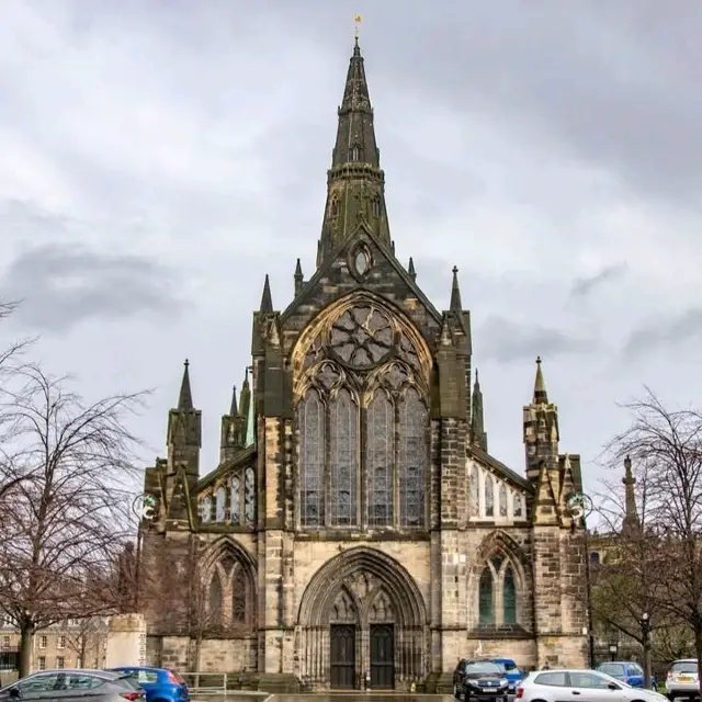 Absolutely gorgeous cathedral, And there's also a crypt that you can visit inside.