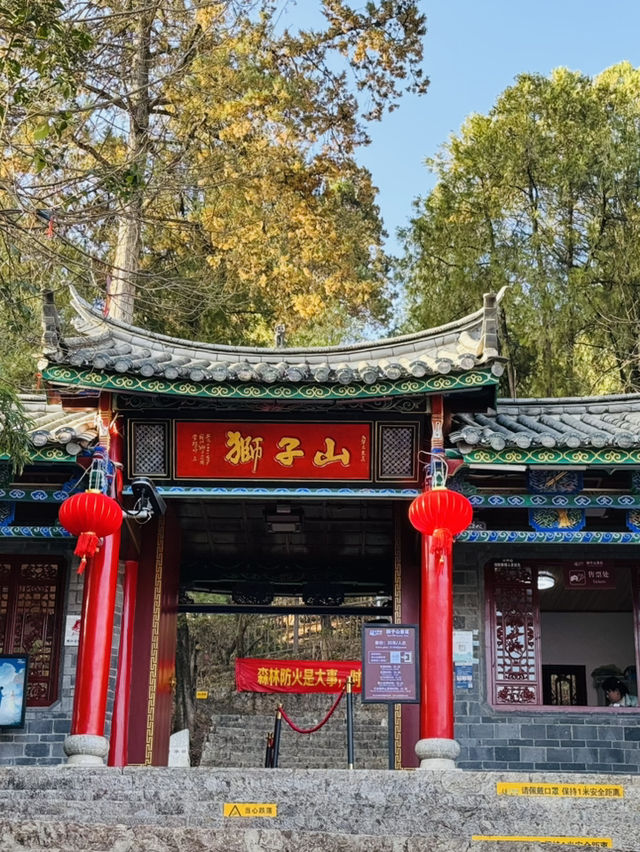 《靜觀古城，萬古樓的高處時光》