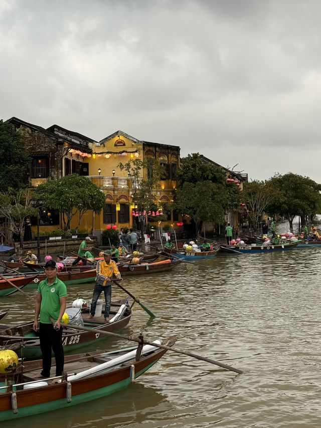 Hội An — The Lantern City 