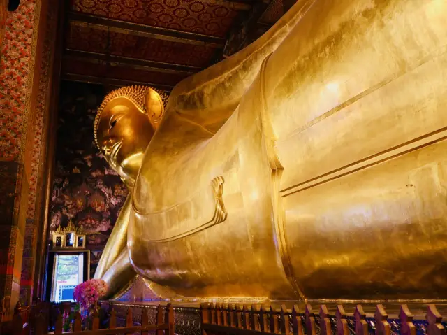 Wat Pho：臥佛寺
