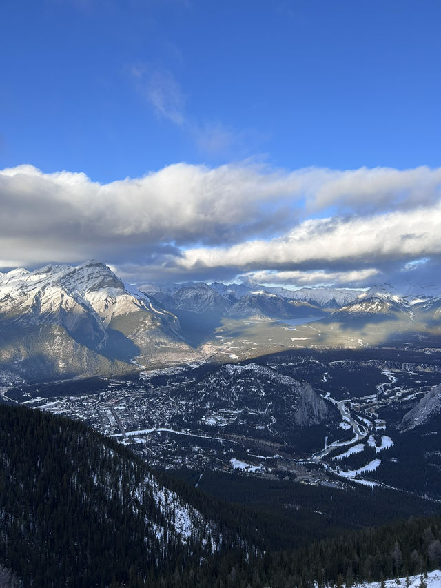 カナダ🇨🇦 絶景のロッキー山脈【バンフ】