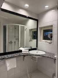 Scandic Helsinki Aviapolis: A Convenient Stay Near the Airport with Easy Access to Shopping