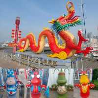 Qingdao, amazing puppets 