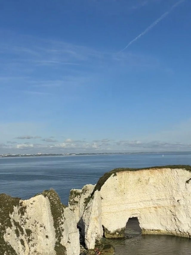 Sun, Sand, and Sea Breezes: A Summer Escape in Bournemouth
