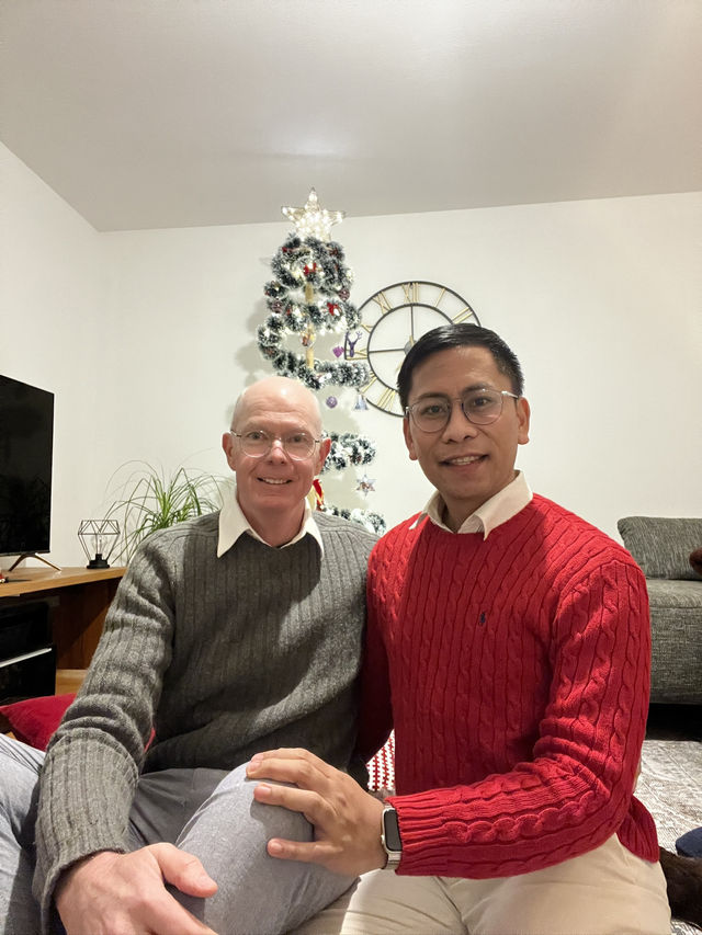 🌟🙏 A Silent Night in Lauf, Germany – Christmas Mass in Timeless Peace 🎄⛪ 