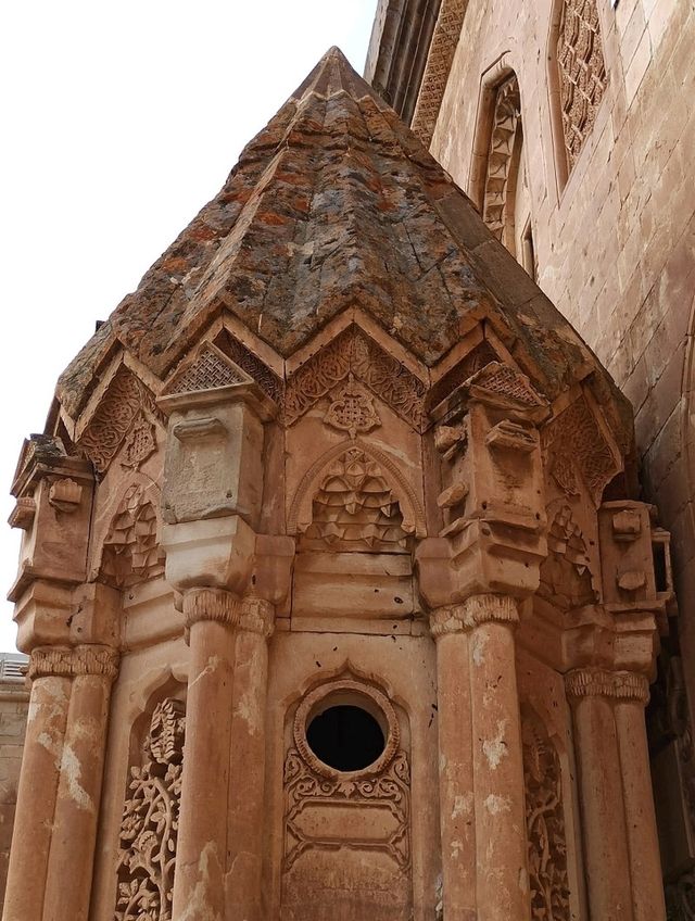 Ishak Pasha Palace: Ottoman Majesty in Eastern Turkey