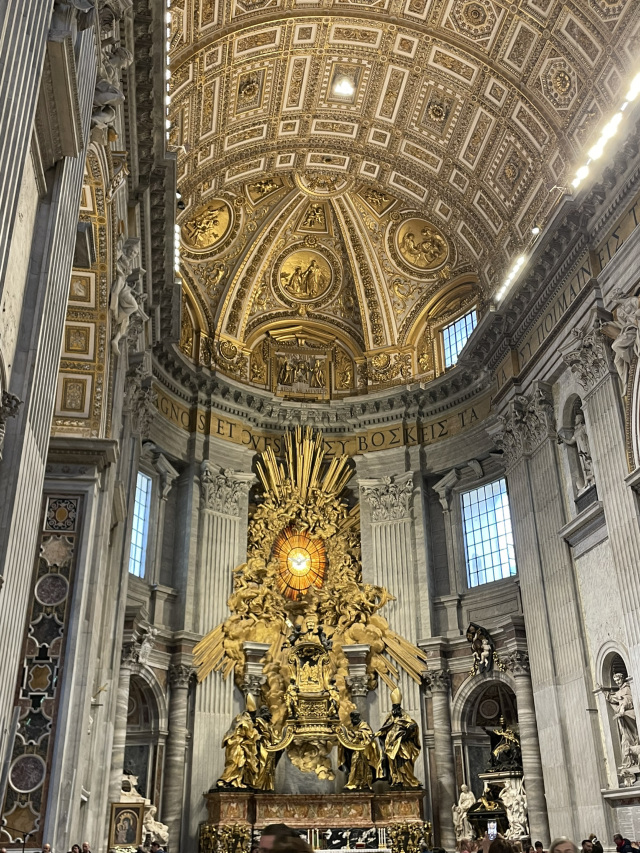 バチカン市国🇻🇦サンピエトロ大聖堂がすごい！ | Trip.com バチカン
