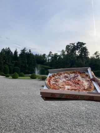 바레제: 저녁 식사와 디저트 (현지인 추천 맛집)。