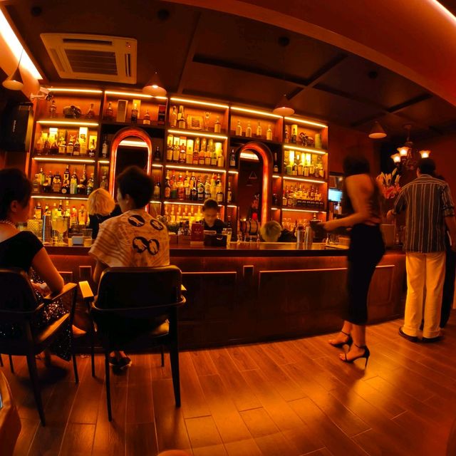 the BEST cocktails in Shanghai !!