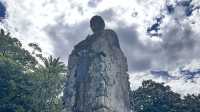 獻給政治家愛德華多·維森蒂的紀念碑Monumento a V