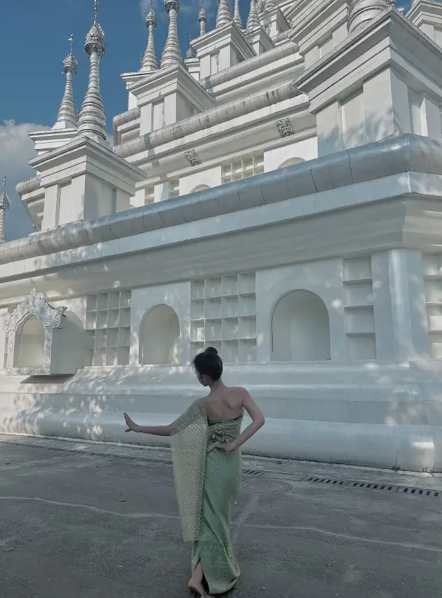 จังหวัดยูนนาน ตัวเมืองม่าง | พระธาตุทองและพระธาตุเงินถ่ายรูปสวยมาก