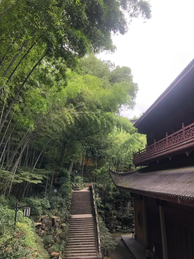 杭州霊隠寺の避けるべきポイントガイド