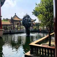 嶺南風韻，寶墨生輝。