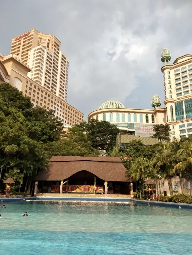 🌊 吉隆坡雙威主題樂園:冒險與水花的歡樂時光