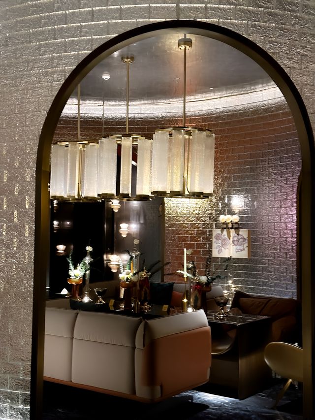 世紀大道旁的寶藏水療館，超解壓！。