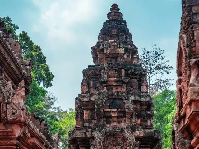 Angkor Wat: A Romantic Adventure for Couples