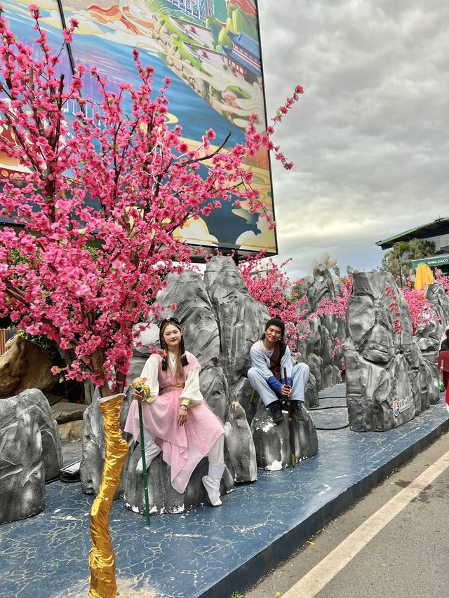 快來東莞隱賢山莊接財神呢