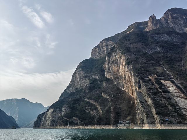 神女溪和神女峰