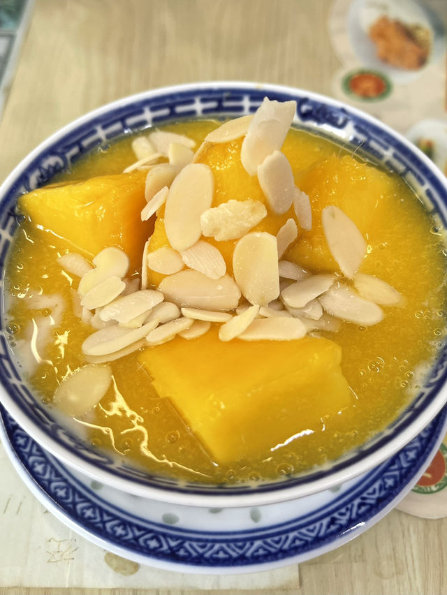 社區下的本地人食堂💕超絕港風冰室