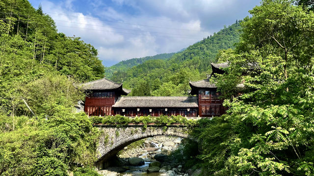 海拔1000米的天然溫泉酒店|天寶溫泉酒店