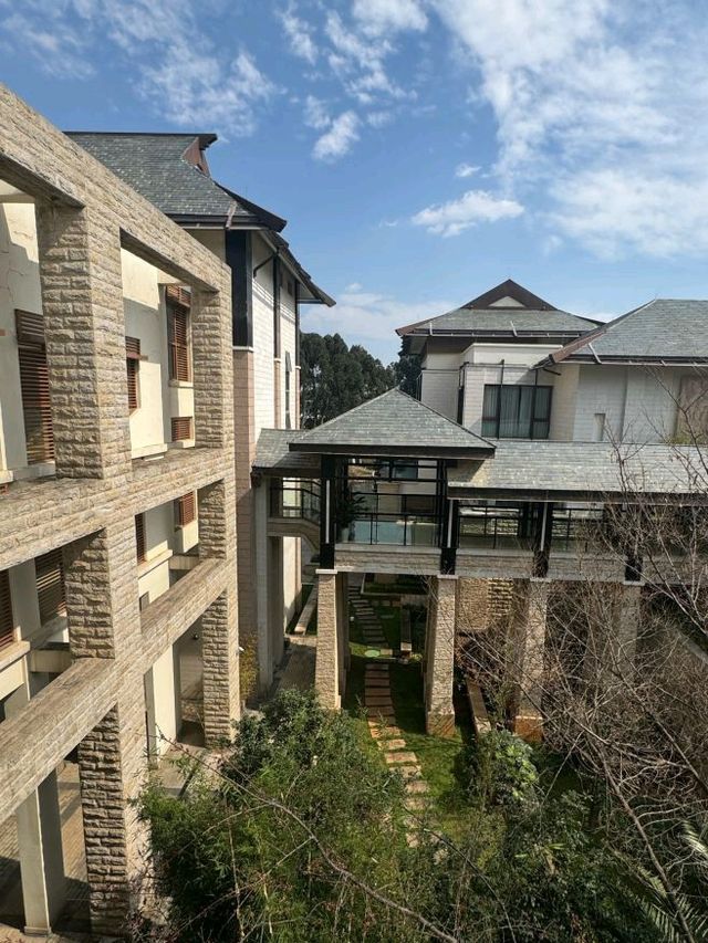 喺昆明，滇池呢間寶藏親子酒店終於搵到啦