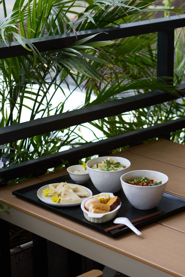 蜜月在麗江嘅10日，我同老公將浪漫變成日常