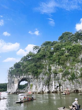 A Wonderful Guilin Journey Starts at Park Inn Hotel