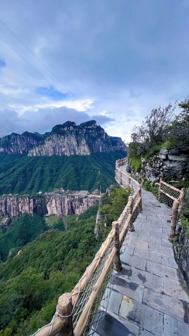 八里溝雲海漫步攻略