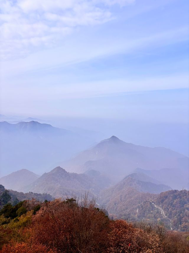 鎖死！南五臺的秋是中式美學天花板