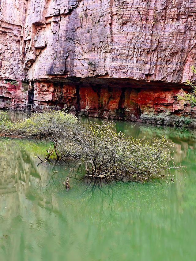 闖入億萬年前的天然畫廊河南龍潭大峽谷