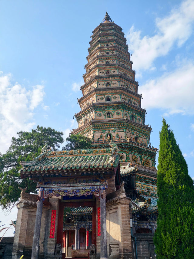 廣勝寺琉璃塔 我願稱之為最浪漫佛塔