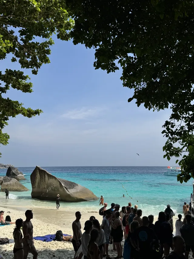 今日份斯米蘭島的超絕好天氣! 今日份斯米蘭島的超絕好天氣!