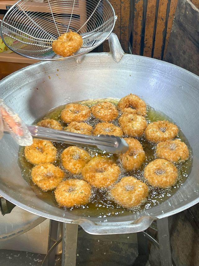 โดนัทกุ้ง ซอยไร่รั้ง ตราด 🦐🤍