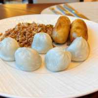 CNY Stay of Waldorf Astoria