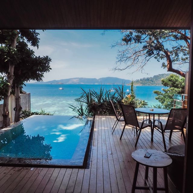 The Cliff Lipe | พูลวิลล่าหลีเป๊ะ
