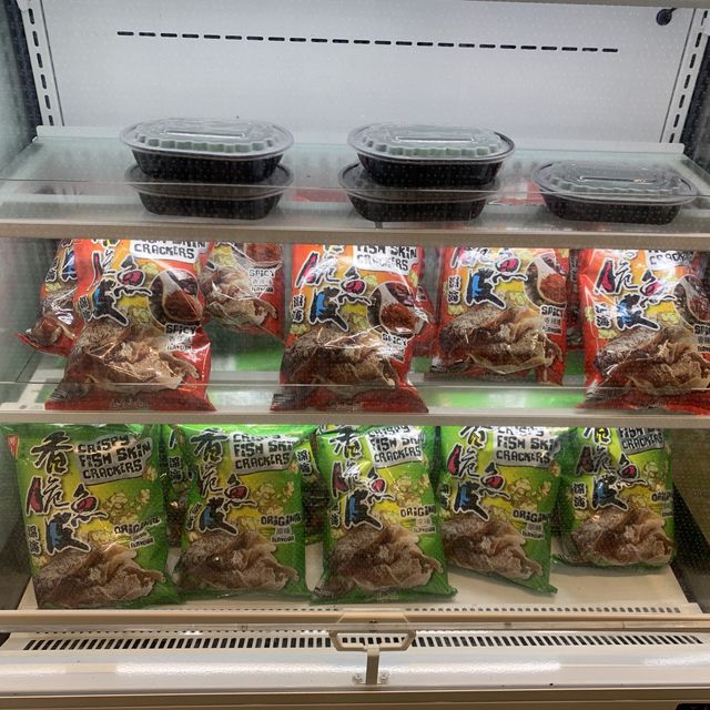 西灣河新開既手撕雞店