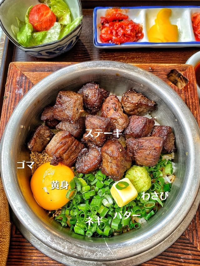 【韓国旅行】ソウルの人気観光地！可愛い街”益善洞“の人気店‼️並んでも食べたい釜飯♪