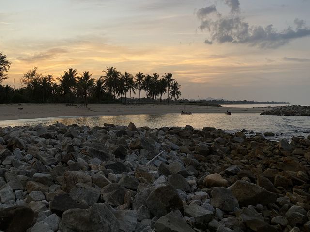 หาดซัมปลีมอ สายบุรี ปัตตานี