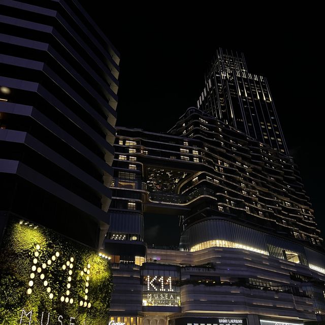 홍콩 New 쇼핑몰 k11 뮤제아