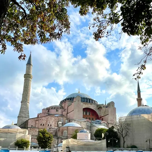 Fall in love with Hagia Sophia